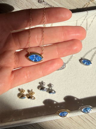 The Ocean Eye Necklace